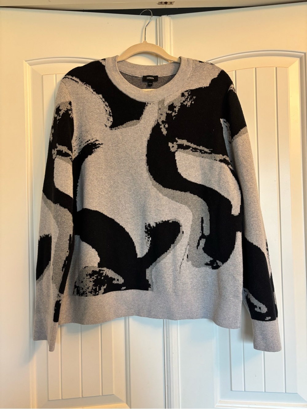 Express Black and Light Gray Abstract Crewneck Sweater